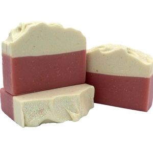 Black Raspberry Vanilla Goats Milk Lather